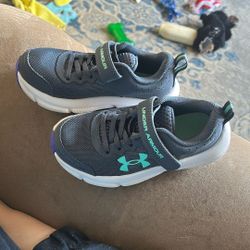 Kids 11 UA Tennis Shoes