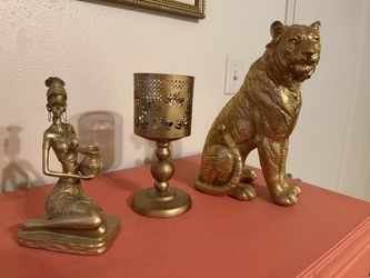 Gold Decor (move out sale!)