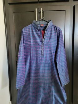 Men's Kurta With Bottom. Size Large. 