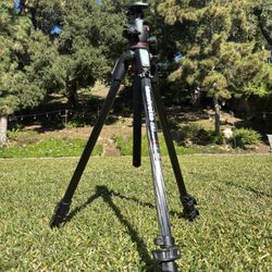 Manfrotto MT190CXPRO3 Tripod With MHXPRO-BHQ2 Ball Head