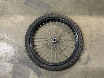 CST 70/100-19 42M Front Tire 