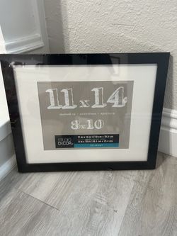 8 Pack of 11x14/8x10 Black Picture Frames
