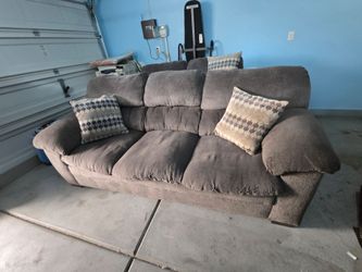 Sofa & Loveseat