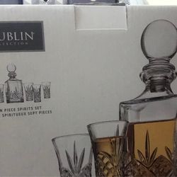 Whiskey glass set