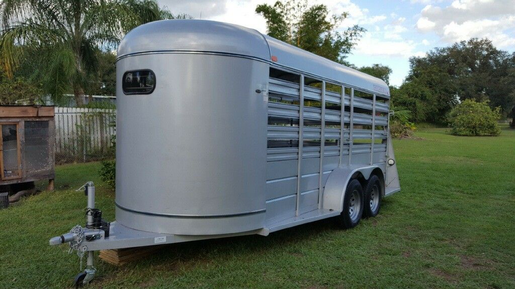 Livestock trailer new