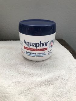 Aquaphor Healing Ointment Advanced Therapy