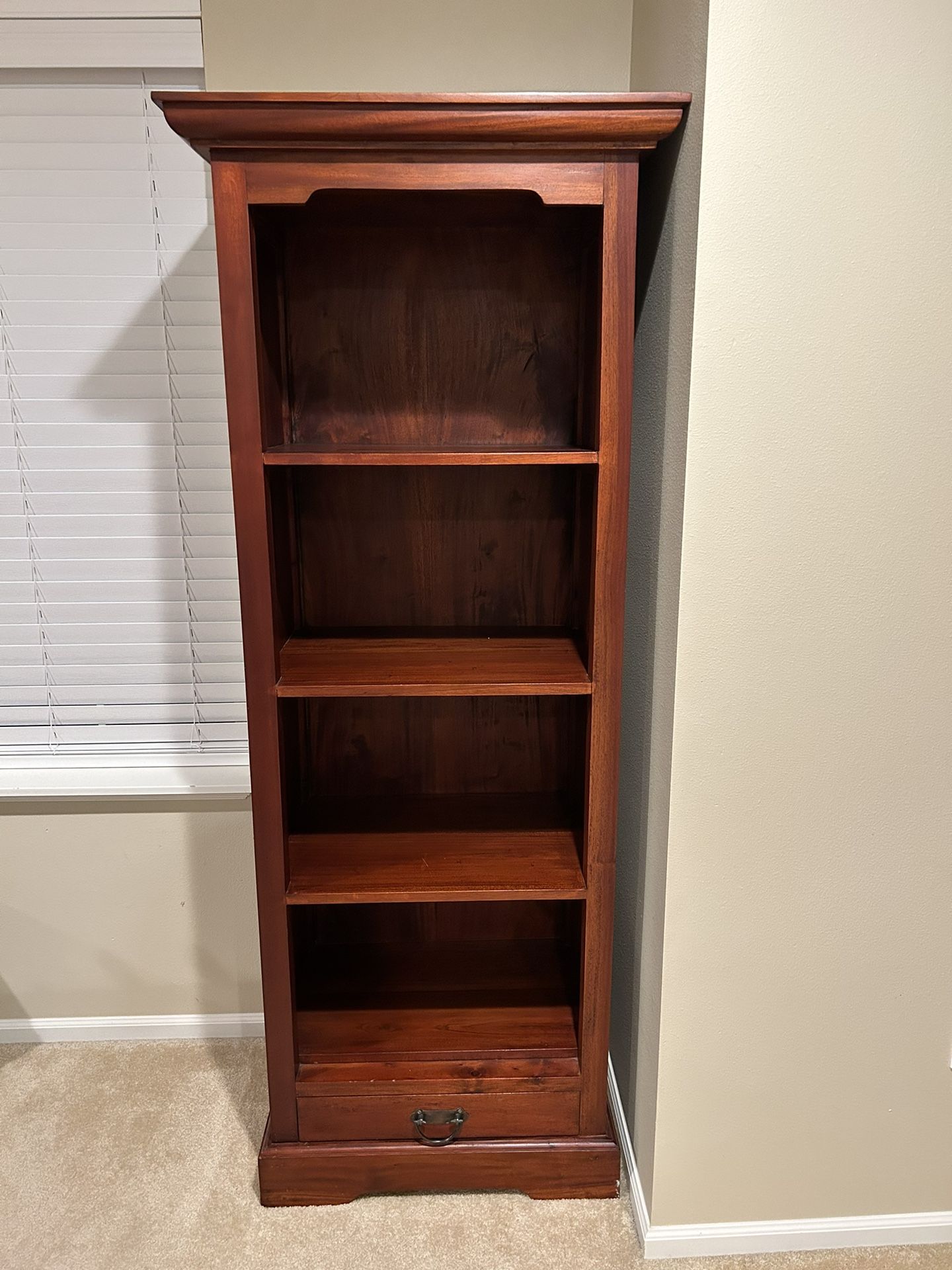 Book / Display Shelf