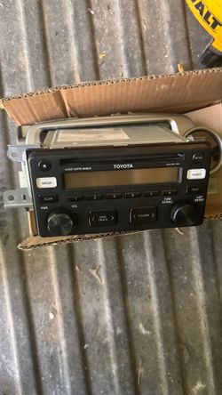 Factory stereo Yaris 2012