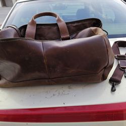 Wilson's Leather Duffle Bag