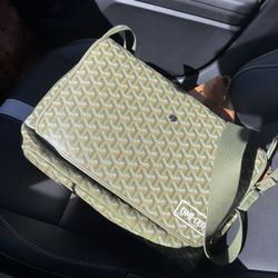 AUTHENTIC GOYARD BAG 