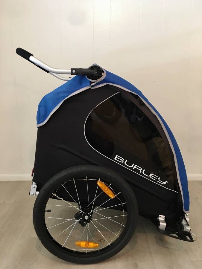 Gorgeous Burley Encore bike trailer + stroller + jogger + skiing conve