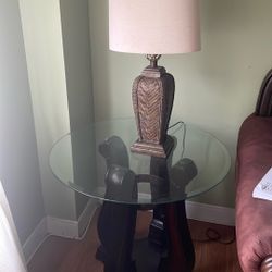 Table With Lamp!