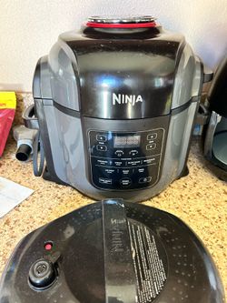 Ninja Foodi 7-in-1 Multi-Cooker & Air Fryer (6.5-Qt) – Black/Grey