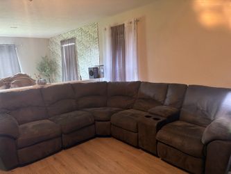 Recliner 5 Seat Sectional Sofa (2 pieces)