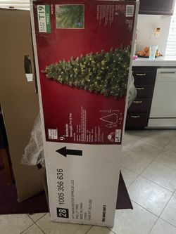 9ft Christmas Tree