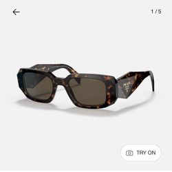     Prada 17W Sunglasses – Perfect Condition