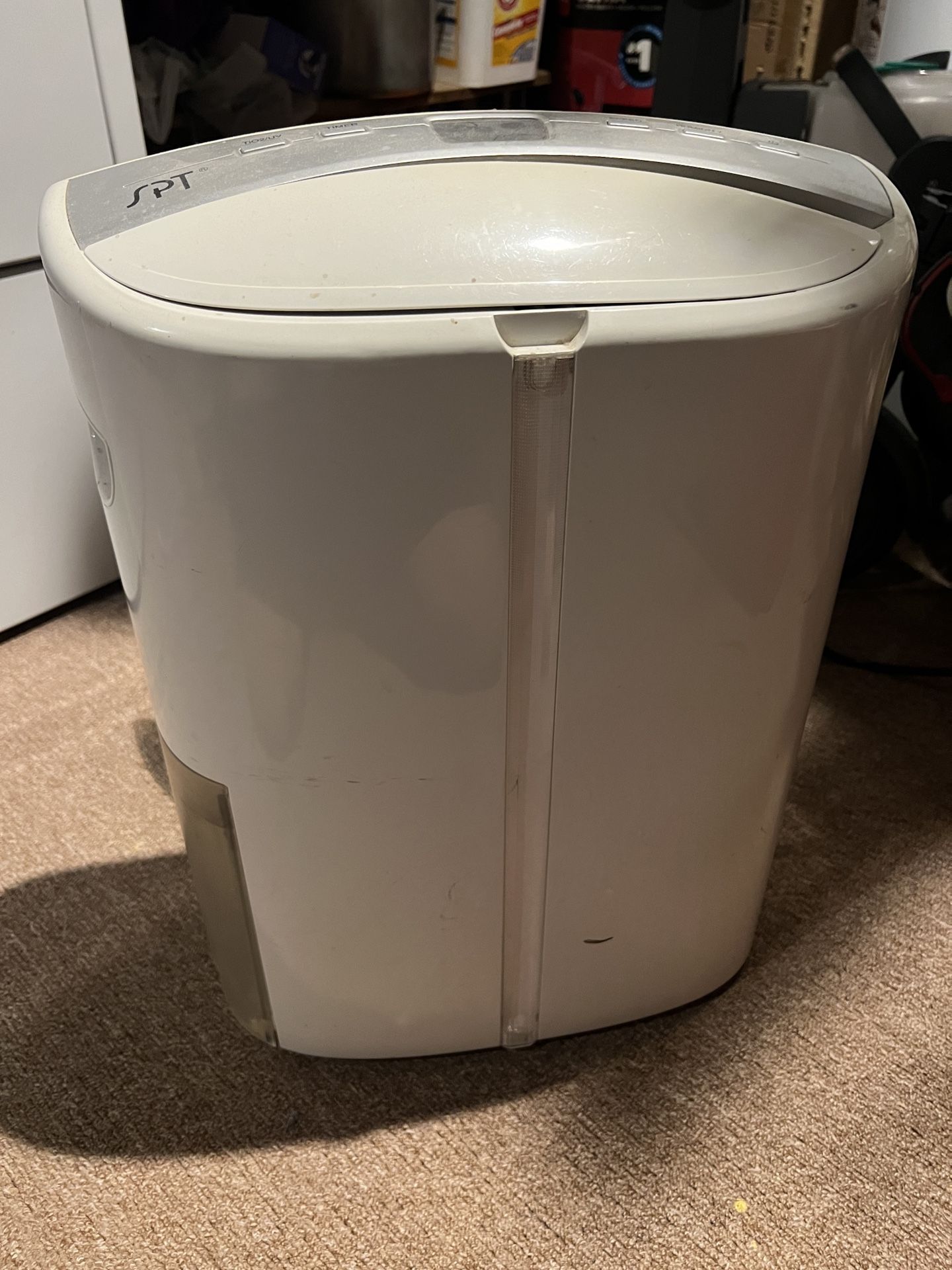 Sunpentown SD-46T Dehumidifier