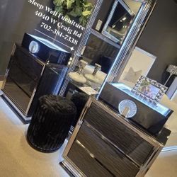 💕 Make Up Vanity stations ✨️ Starting $499 💥 -Furniture