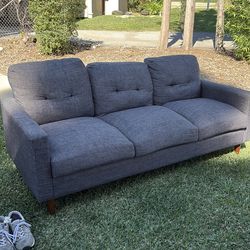 couch! must go today!