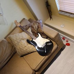 TRIUMPH Fender Electric Guitar Black Straight Nice Action $120 Or BEST OFFER