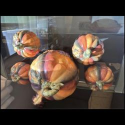 Thanksgiving Decor
