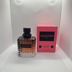 Valentino Donna Perfum Woman