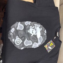 Bape Size M Shirt 