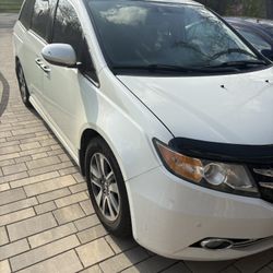 2016 Honda Odyssey Elite