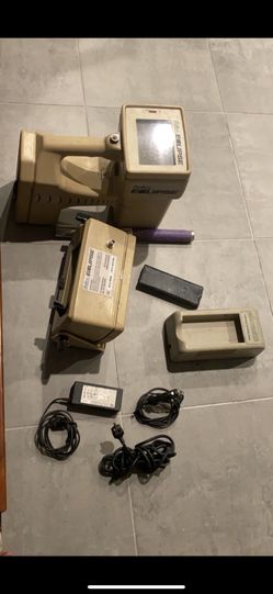 Localizador / Locator 