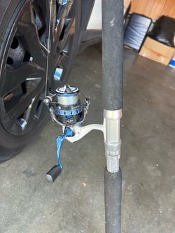 Salt water Cape fear fishing pole adv175 70c $275 or better offer