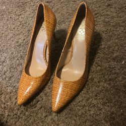 VC heels