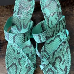 Vince Camuto’s Low Heels