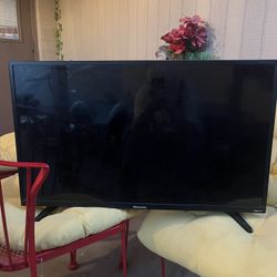 32” Hisense Flat Screen TV