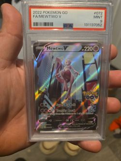 PSA 9 Mewtwo V Full Art 2022 Pokémon GO #072
