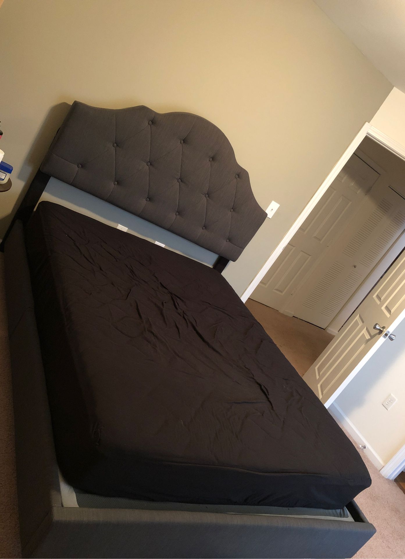 Queen bed for sale