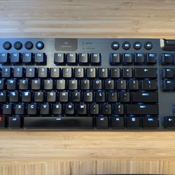 Logitech G915 TKL LIGHTSPEED Clicky Gaming Keyboard