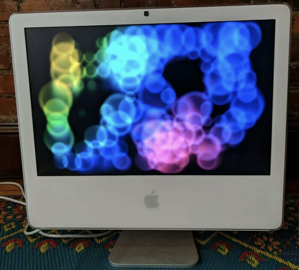iMac apple desktop computer