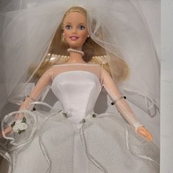 Vintage Collector's Barbie Blushing Bride