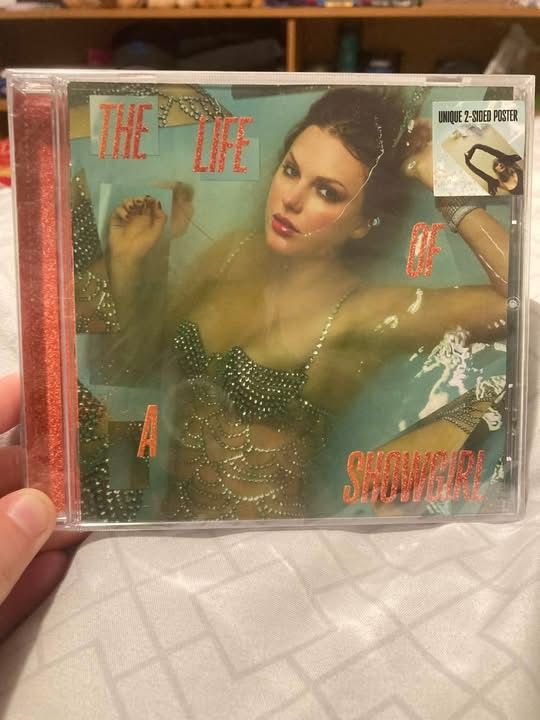 Taylor Swift Cd (The Life Of A Showgirl)