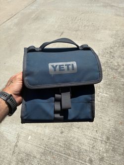 Yeti lunch bag