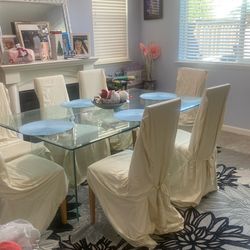 Dining room glass table w 6 chairs