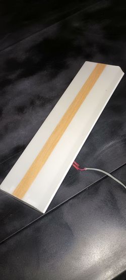 4 X Fluorescent tube light inside a fixture/box