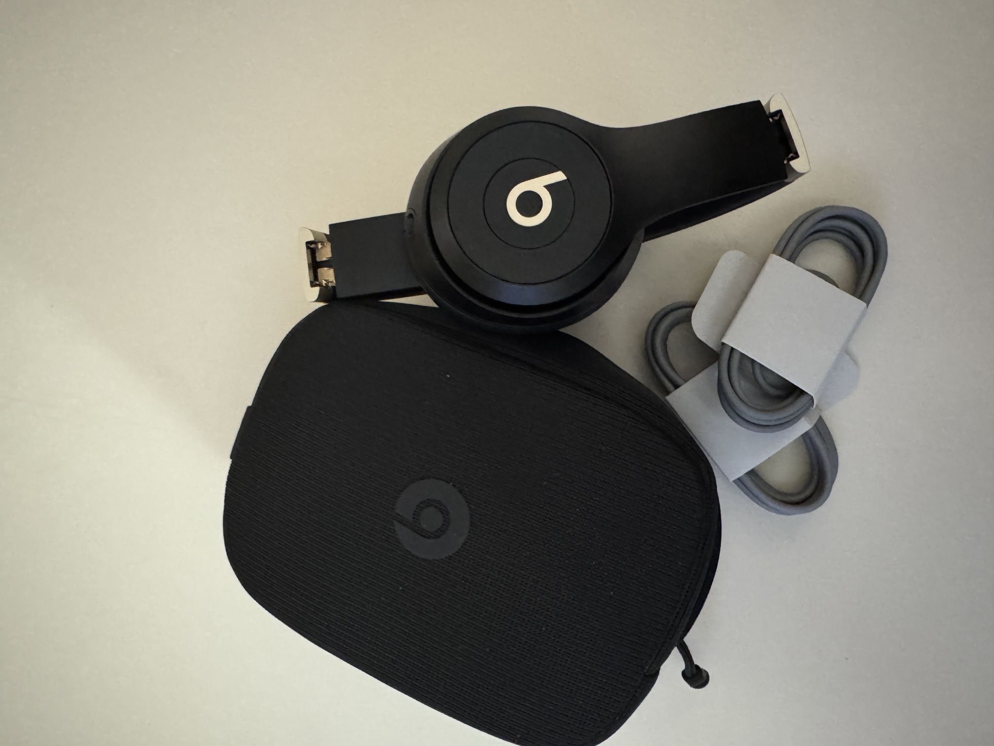 Beats Solo 4