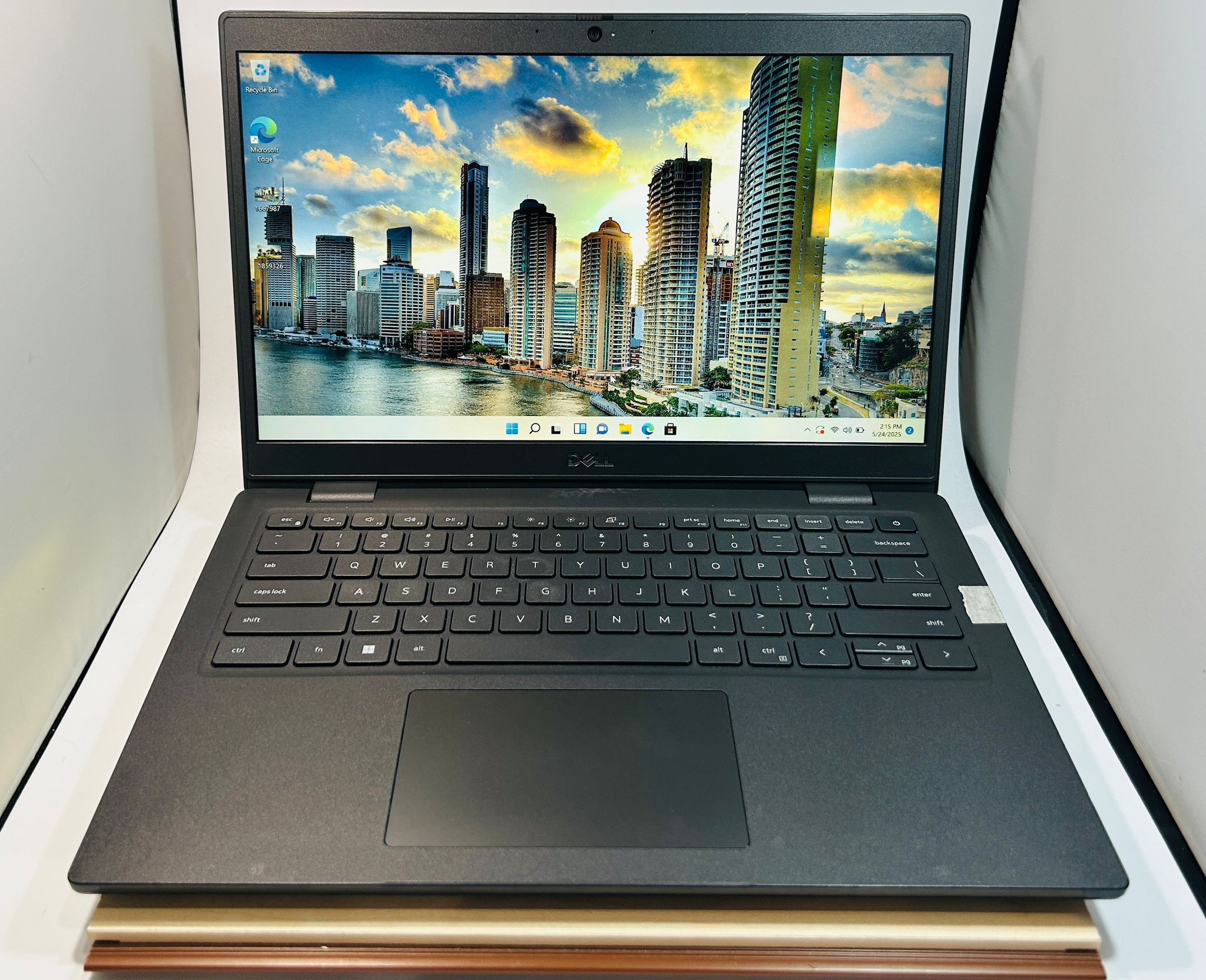Dell Latitude 3420 15” Core i5-1135G7 8GB 256GB Windows 11 Pro