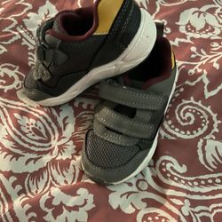 Boy’s  Carter’s  8c 