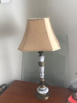 Antique Marble and Brass table lamp in excellent condition