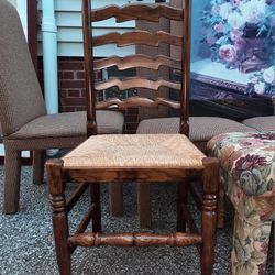 Gorgeous Immaculate Vintage Italian Made Ladderback Rush Seat Chair