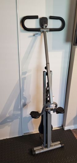 Sunny Heath and Fitness Row and Ride Squat Machine