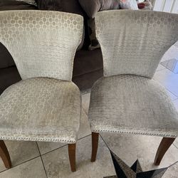 Free Dinning room chairs