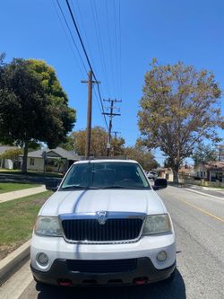 2003 Lincoln Navigator